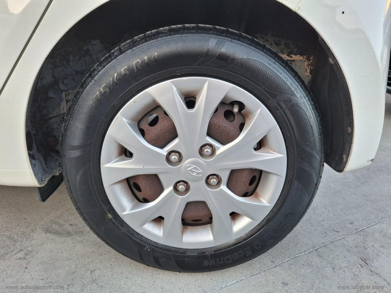 HYUNDAI i10 1.0 69CV * GPL * NEOPATENTATI *
