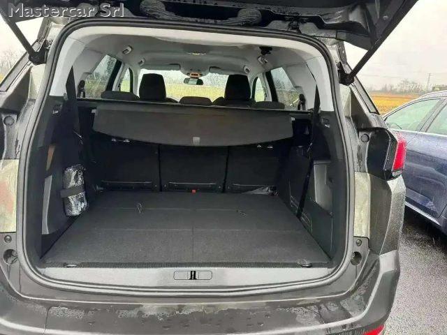 PEUGEOT 5008 1.5 bluehdi 130cv Business EAT8 7 posti - GC581JX