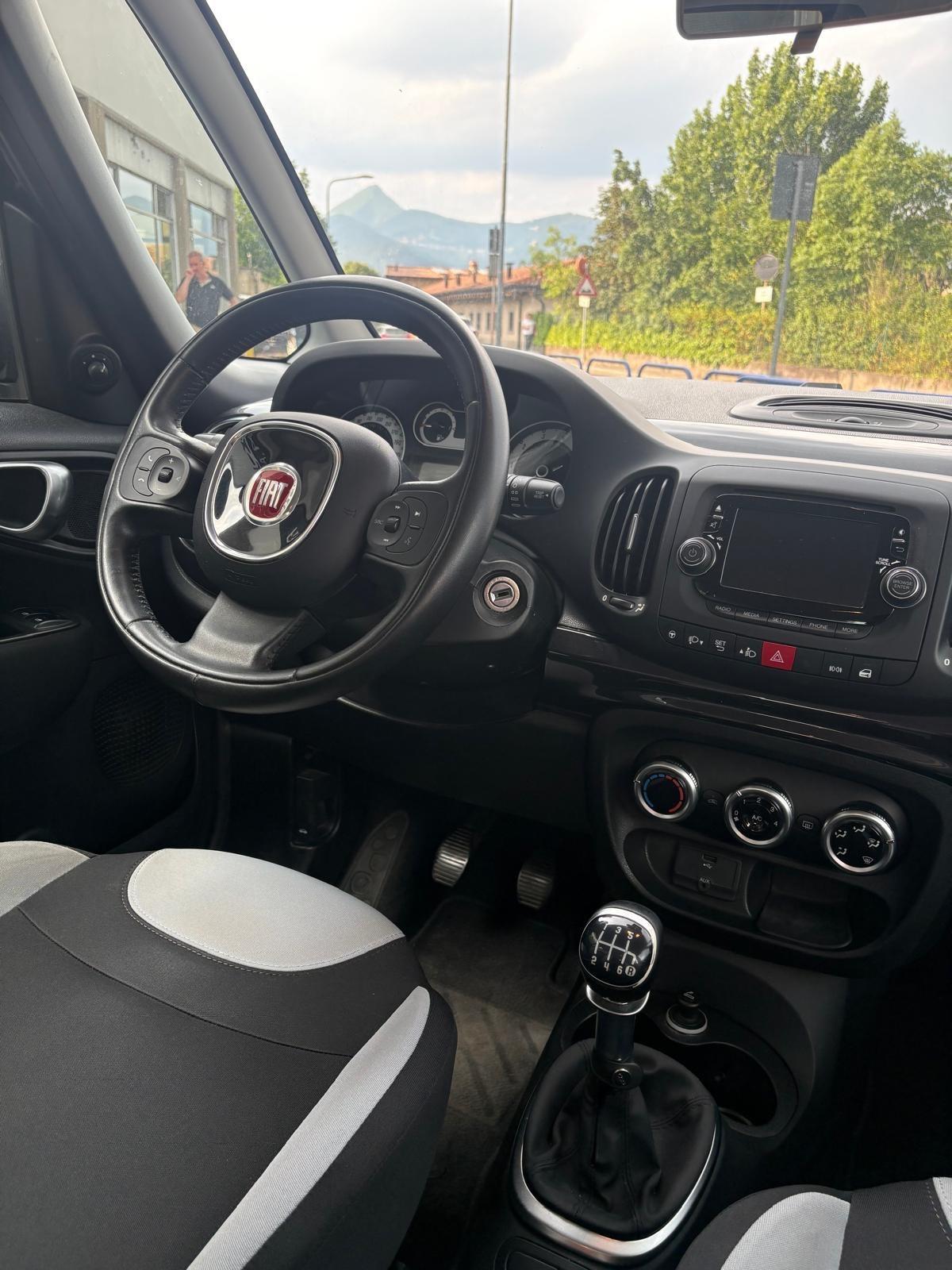 Fiat 500L 1.4 95 CV Lounge