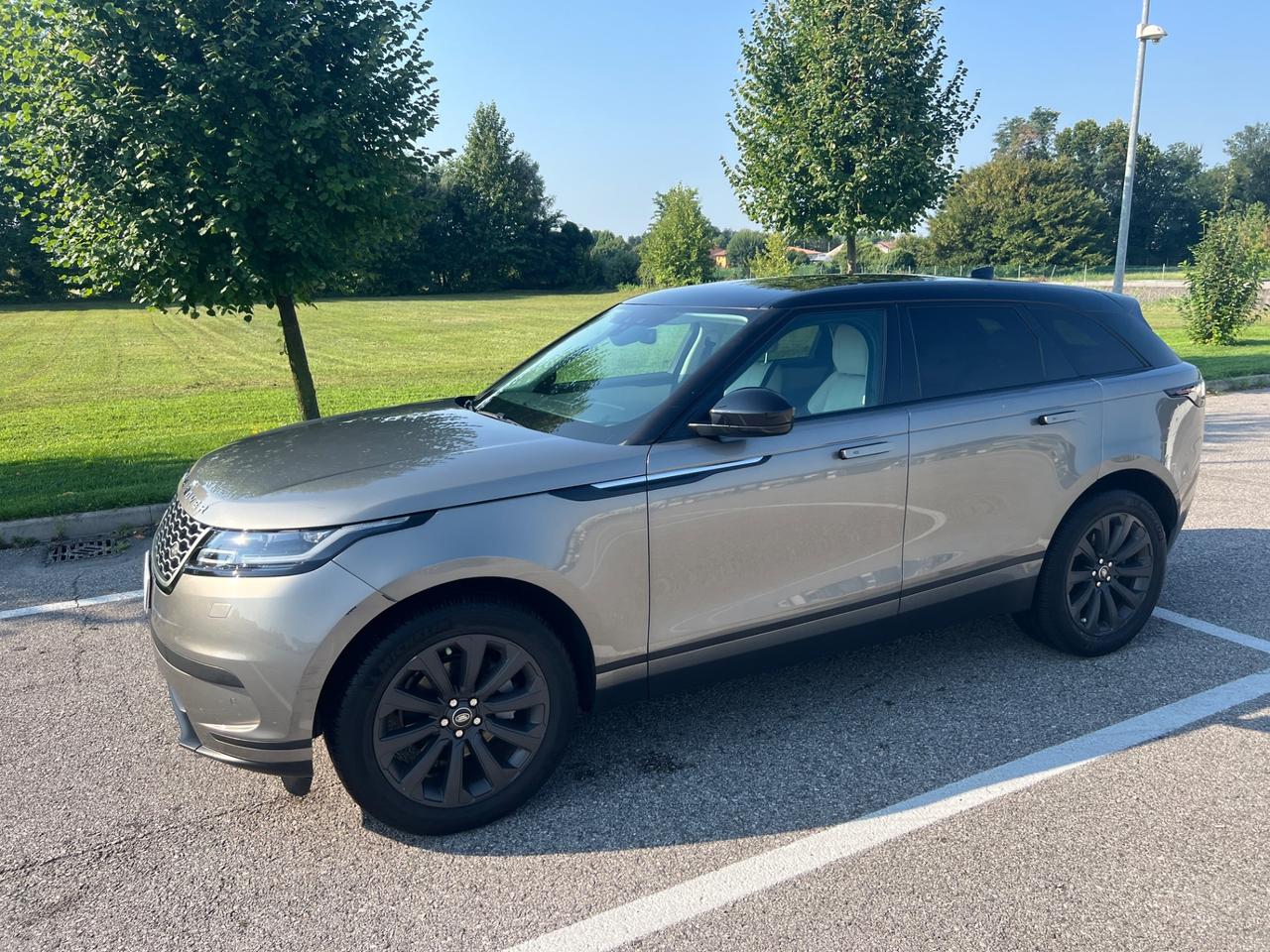 Land Rover Range Velar 2.0D 240 CV S