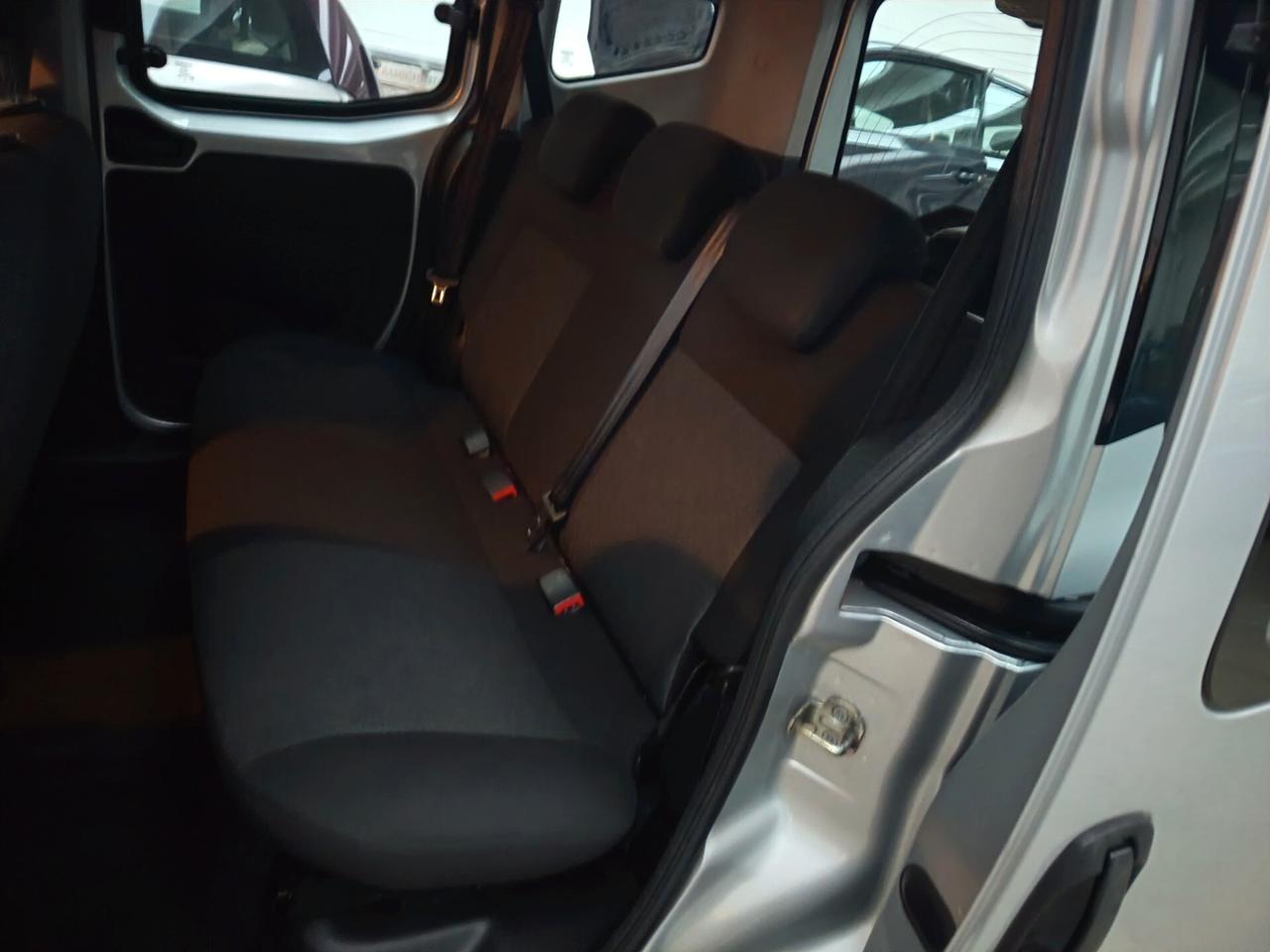 Fiat Qubo 1.3 MJT 80 CV Lounge