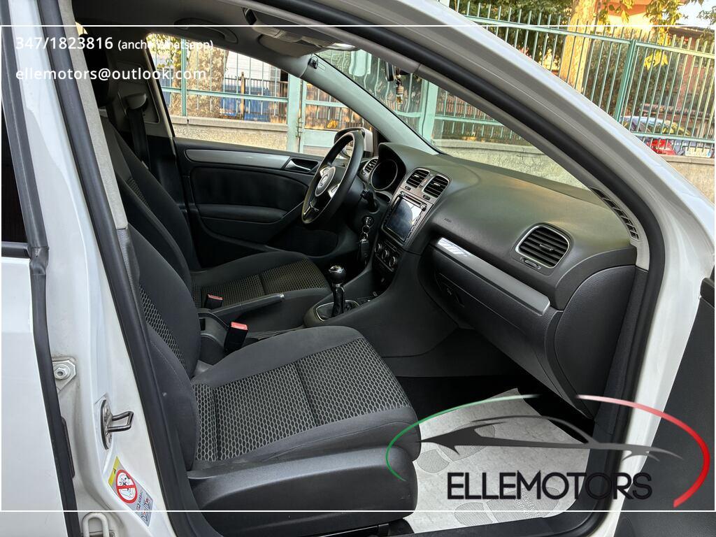 Volkswagen Golf VI 2008 VOLKSWAGEN GOLF 1.6 TDI COMFORTLINE UNICO PROP. NAVI LED PDC