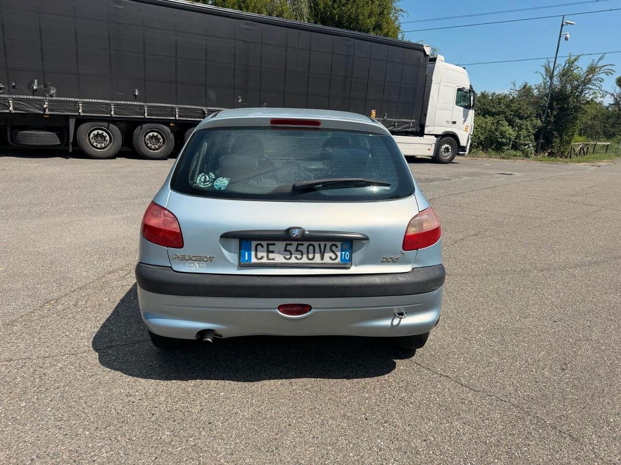Peugeot 206 1.1 3p.benzina GPL