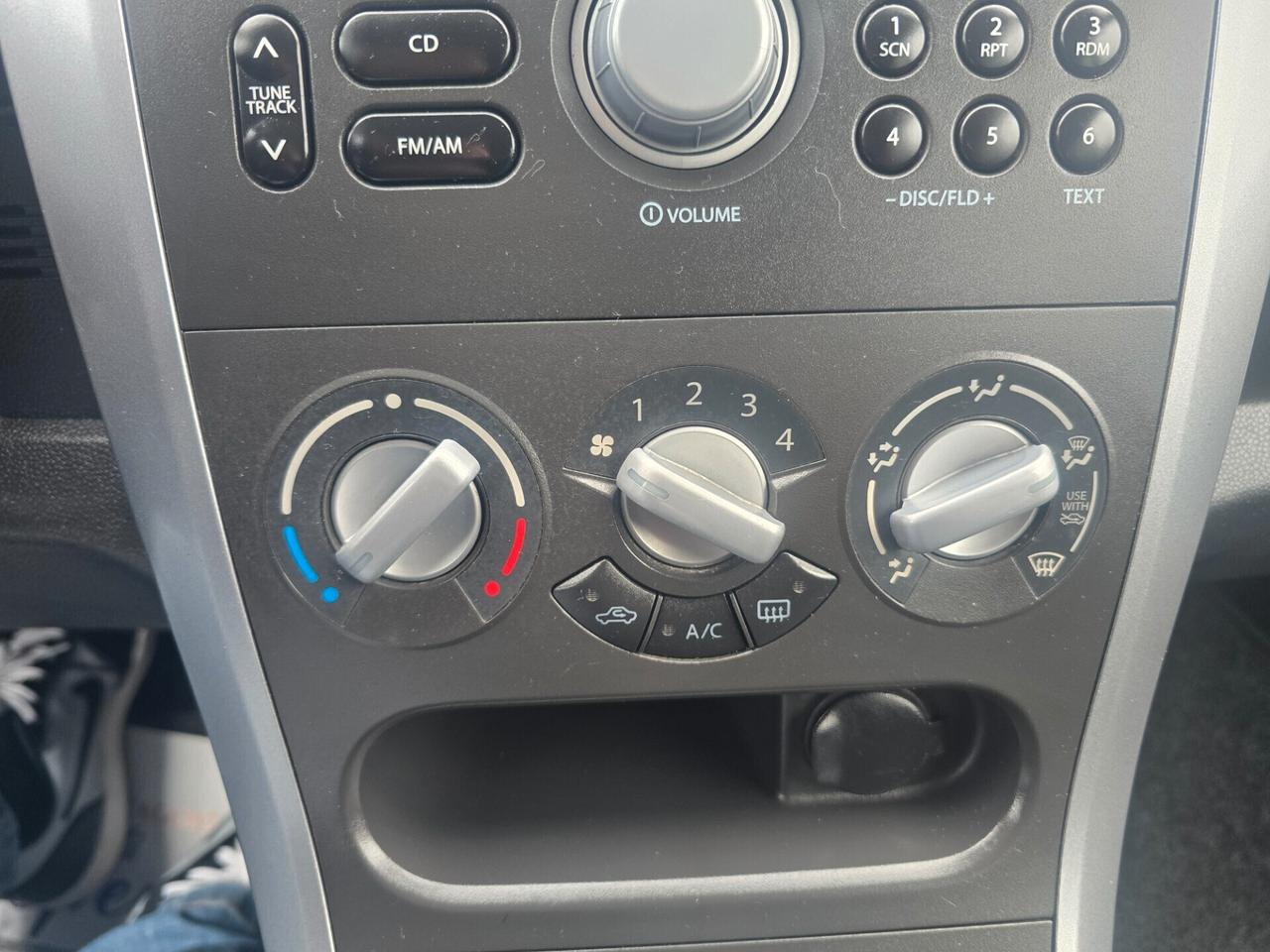 Opel Agila 1.2 16V 94CV Enjoy