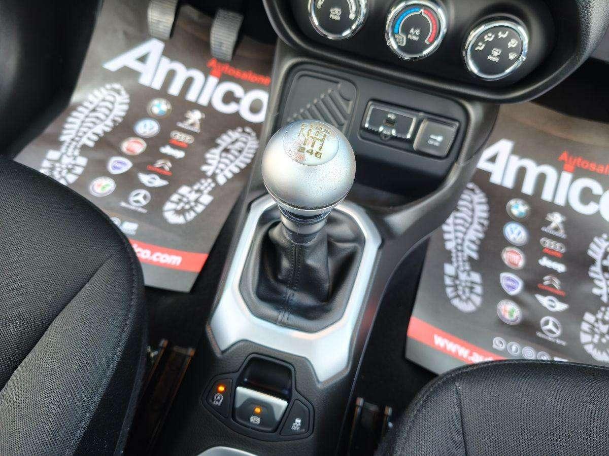 Jeep Renegade 1.6 Mjt 120CV Night Eagle