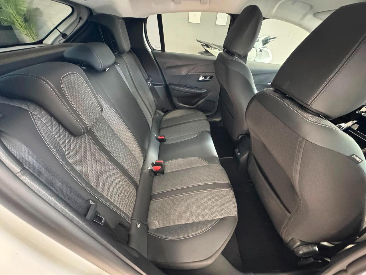 Peugeot 208 PureTech 100 Stop&Start 5 porte Allure