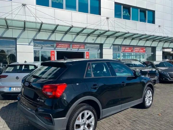 Audi Q2 30 TFSI Business