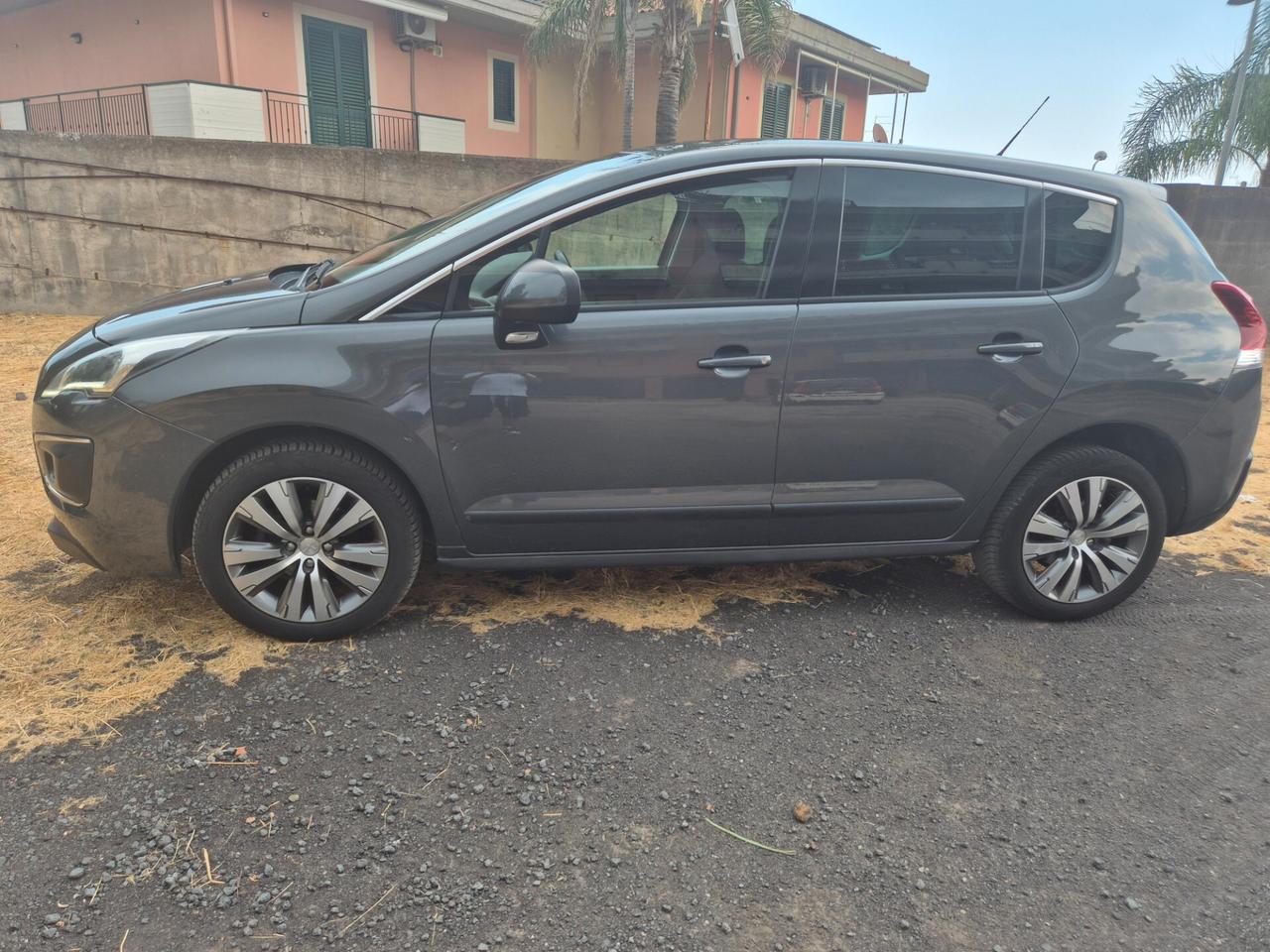 Peugeot 3008 1.6 HDi 115CV Business