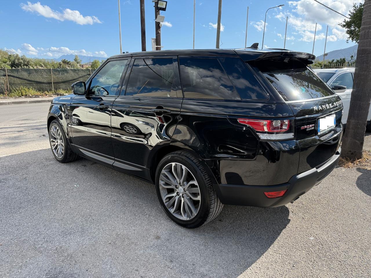 Range Rover Sport 3.0 TDV6 HSE - 2016 - FULL