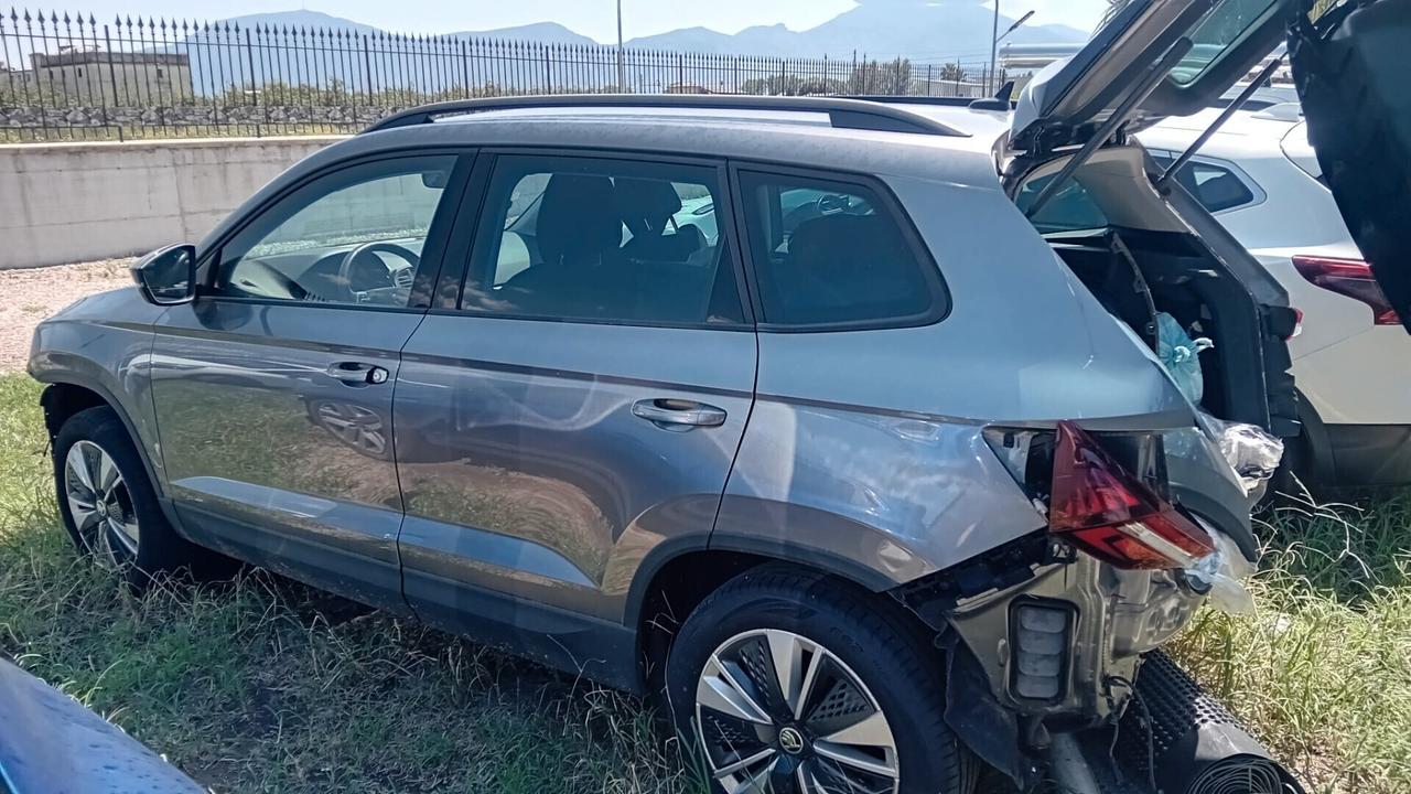 Skoda Karoq 2.0 TDI EVO SCR 115 CV DSG Ambition SINISTRATO