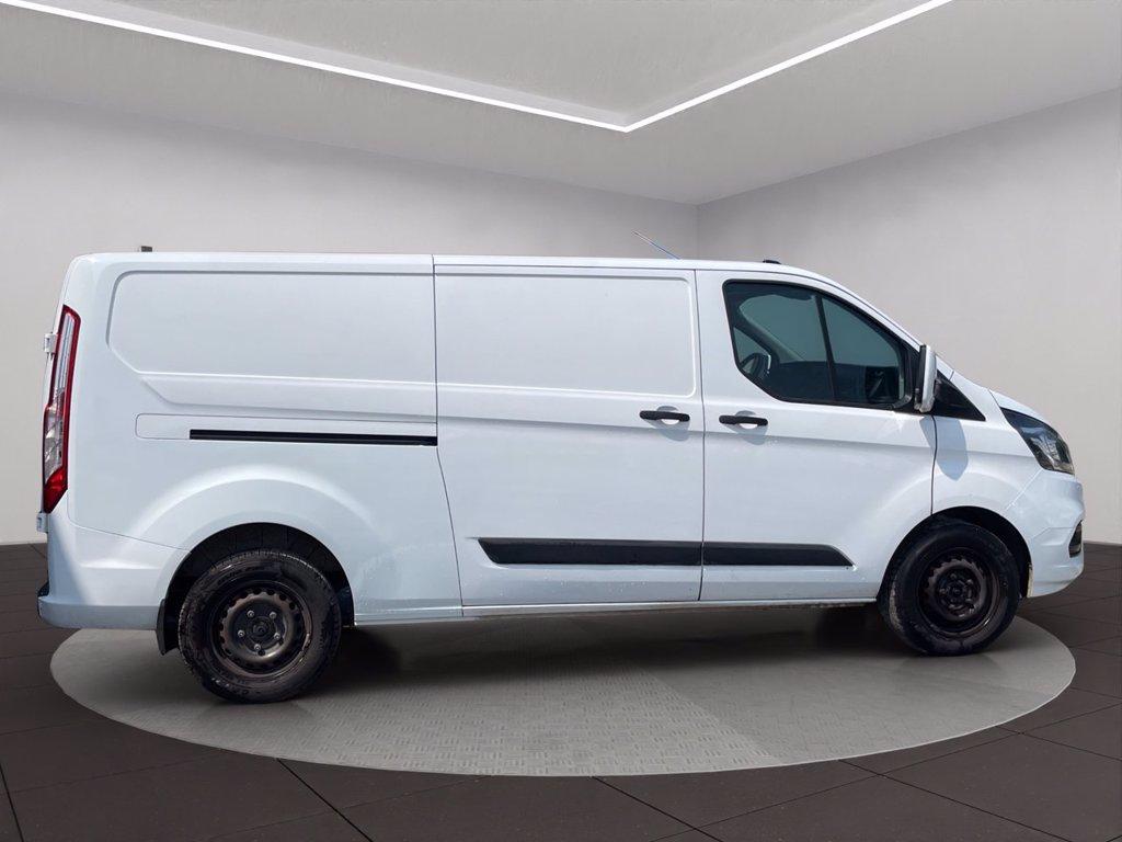 FORD transit custom 320 2.0 tdci 130cv Trend L2H1 E6 del 2021