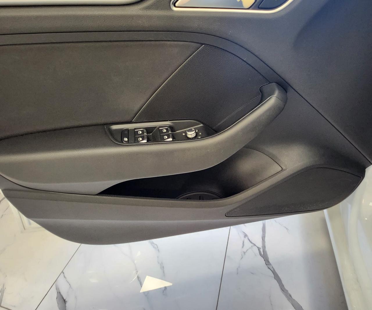 Audi A3 SPB 1.6 TDI clean diesel Attraction
