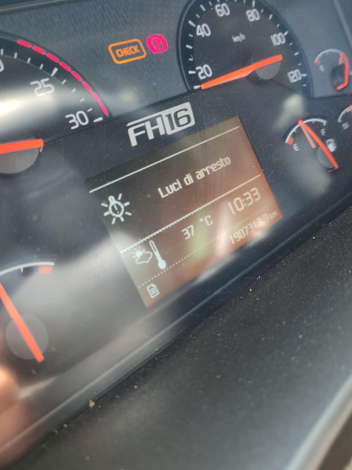 Volvo FH 16 700 Balestrato anteriore