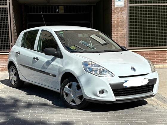 Renault Clio 1.5 dCi 75CV 5 porte ok neopatentati
