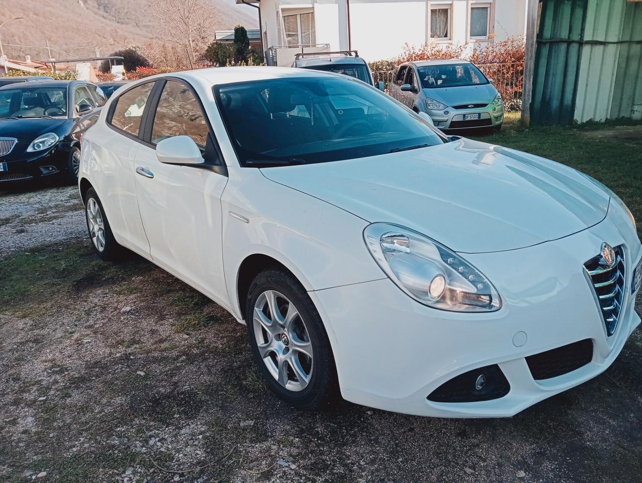 Alfa Romeo Giulietta 1.6 JTDm-2 105 CV Exclusive