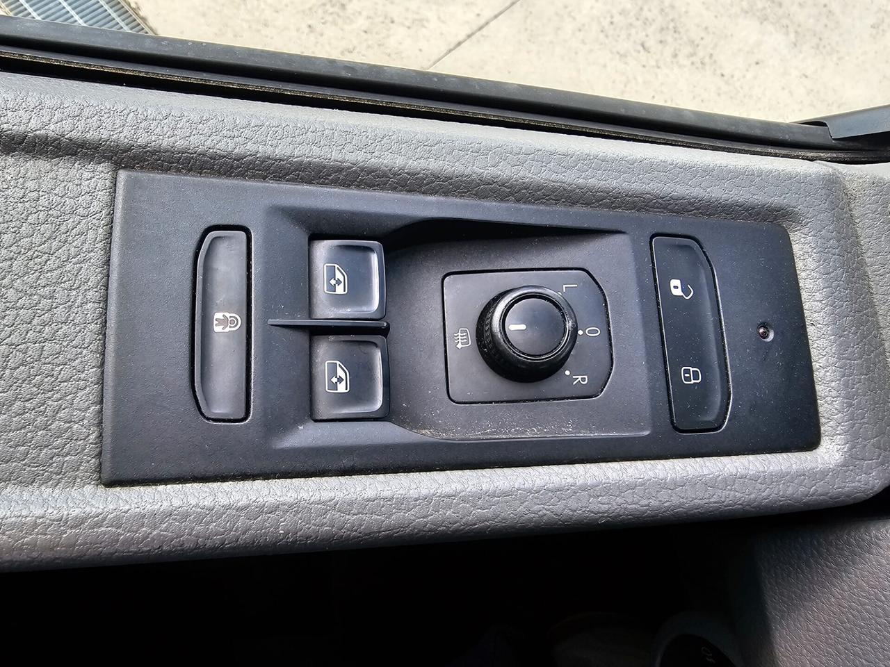 Volkswagen Caravelle 2.0 TDI 110CV PC Trendline
