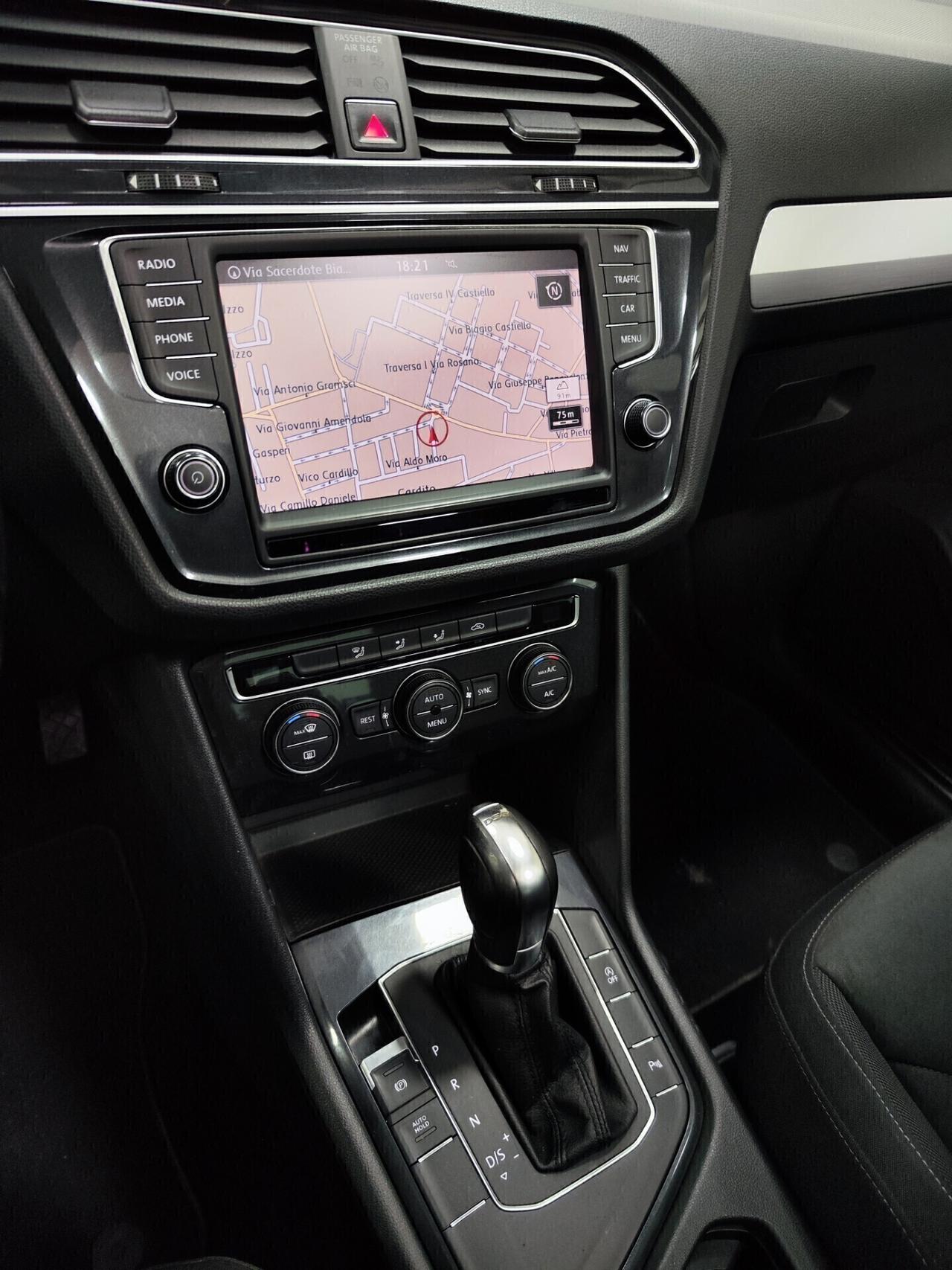 Volkswagen Tiguan 2.0 TDI 150cv DSG RLINE TETTO UNICO PROPRIETARIO