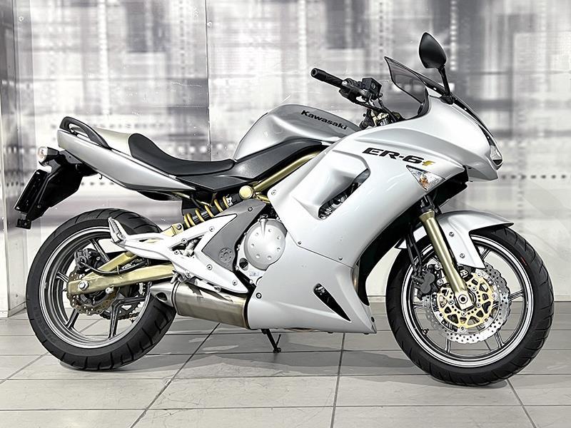 Kawasaki ER-6f