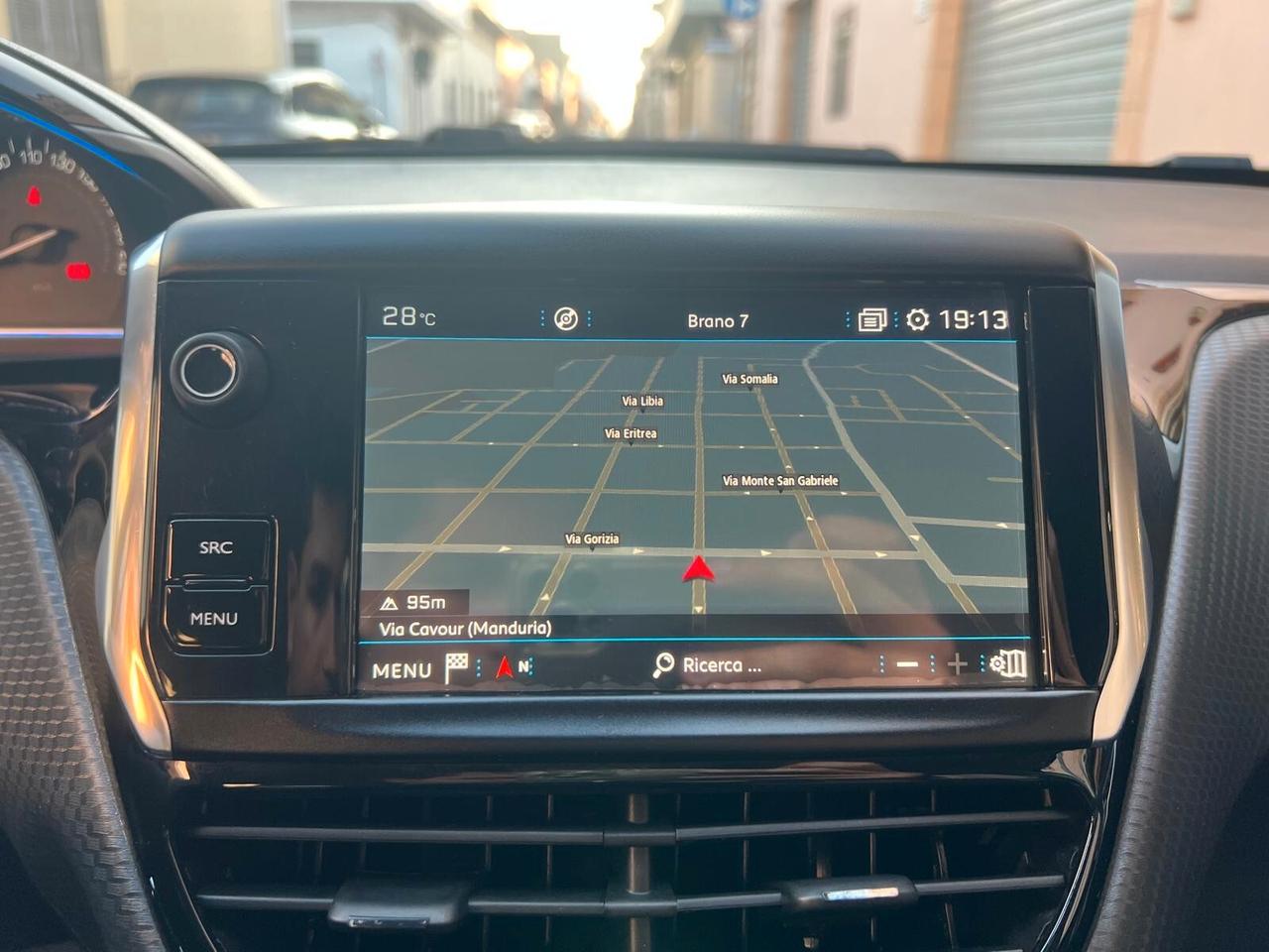 PEUGEOT 2008 1.6 100CV ALLURE PELLE NAVI CAM ANNO 2018