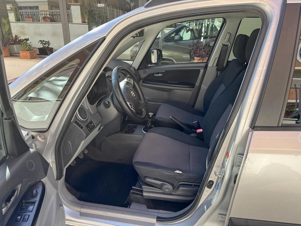 SUZUKI SX4 1.9 DDiS 4WD Outdoor Line
