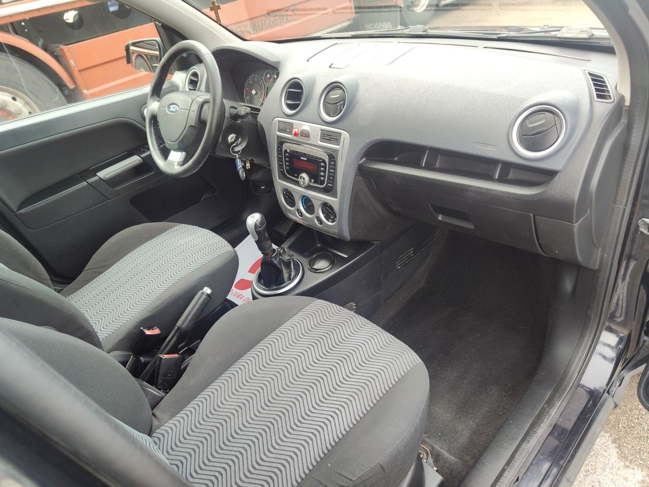 Ford Fusion 1.4 TDCi 5p. Titanium