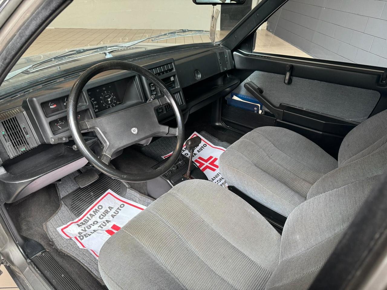 Lancia Delta 1.5 automatica