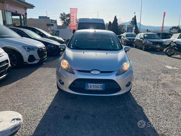 FORD Fiesta 1.2 82cv 5 porte Business 2010