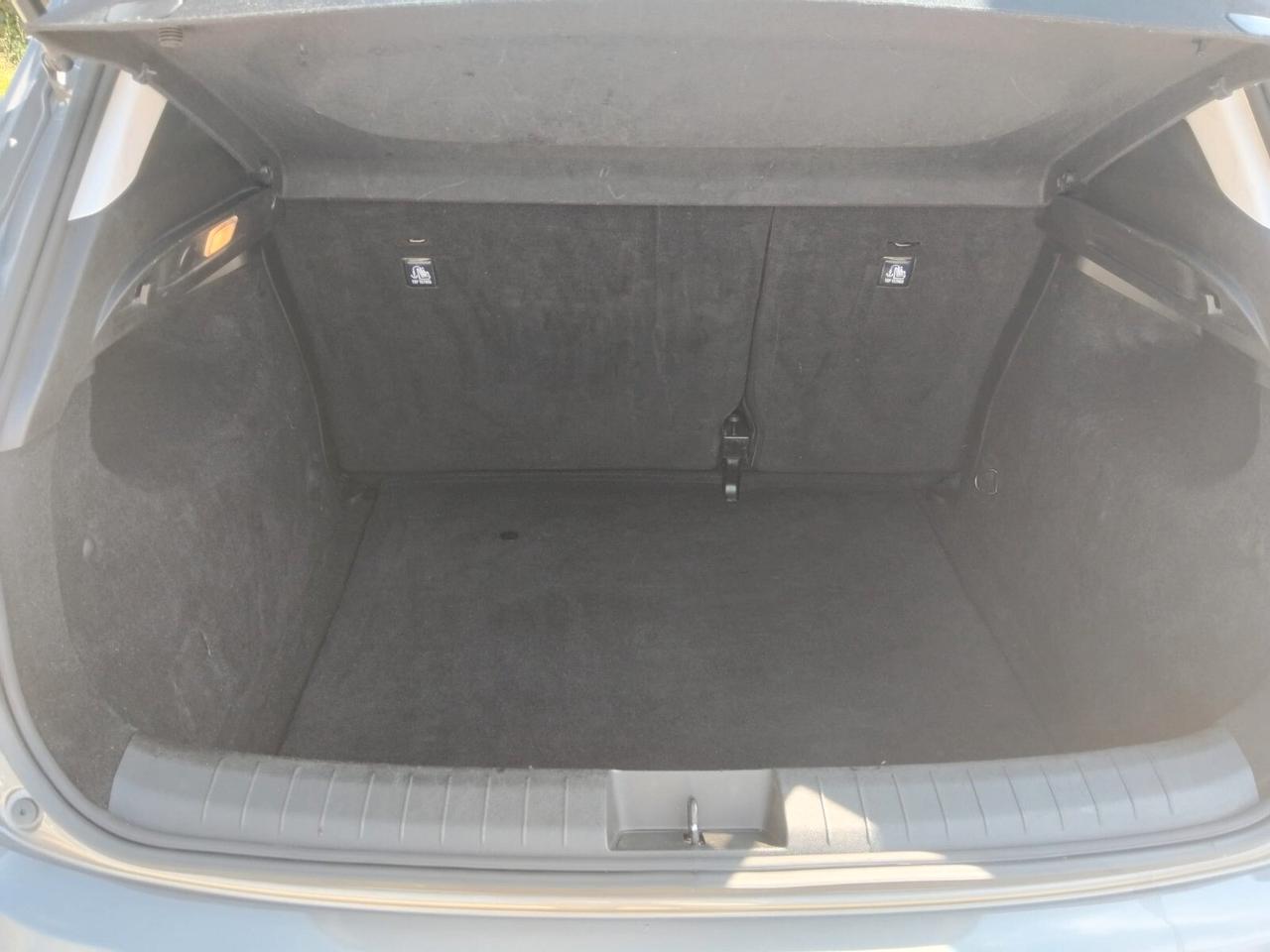 Fiat Tipo 1.0 5 porte Cross -TUA SENZA VINCOLI-