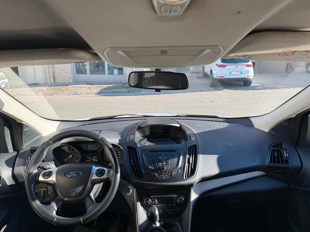 Ford Kuga 2.0 TDCI 120 CV S&S 2WD Titanium