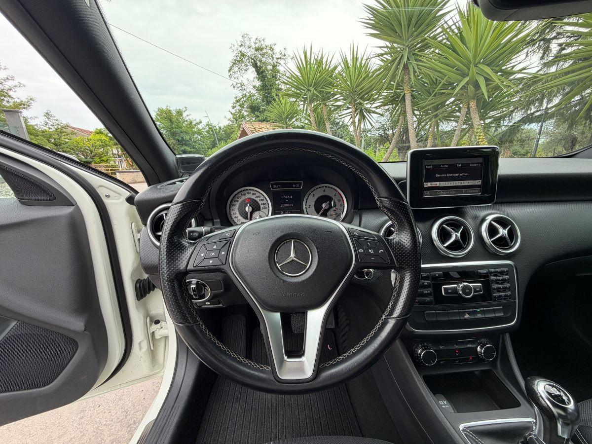 MERCEDES - Classe A - 180 CDI Premium