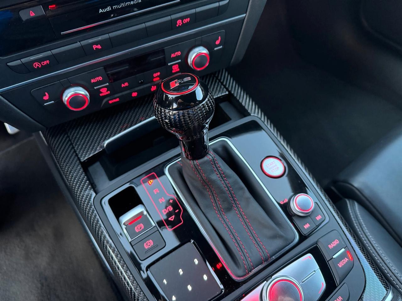 Audi RS6 RS 6 Avant 4.0 TFSI quattro tiptronic performance