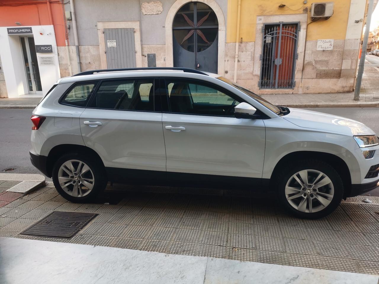 Skoda Karoq 1.6 TDI 115 CV DSG AMBITION FULL