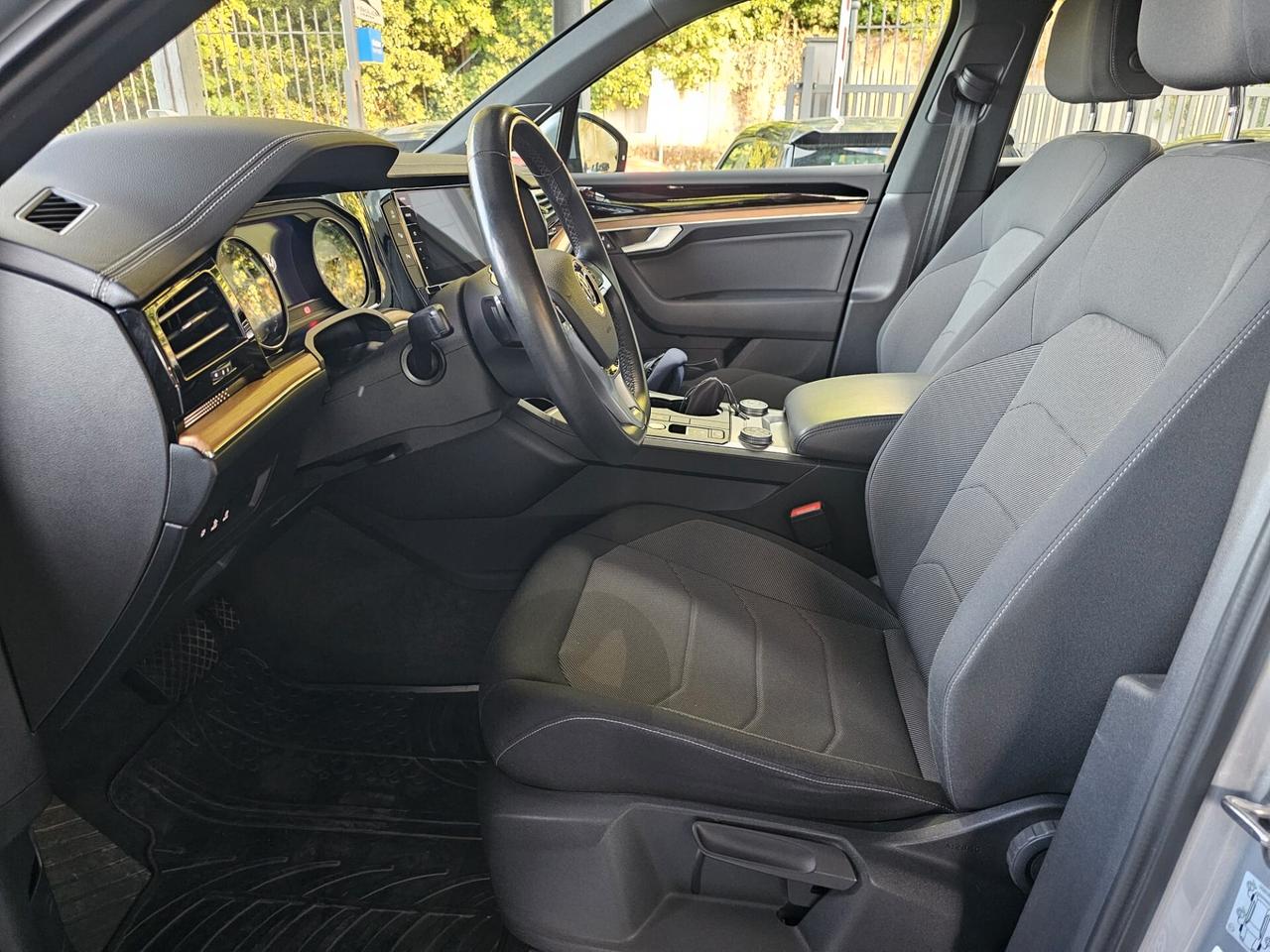 Volkswagen Touareg 3.0 V6 TDI 286 CV SCR Advanced