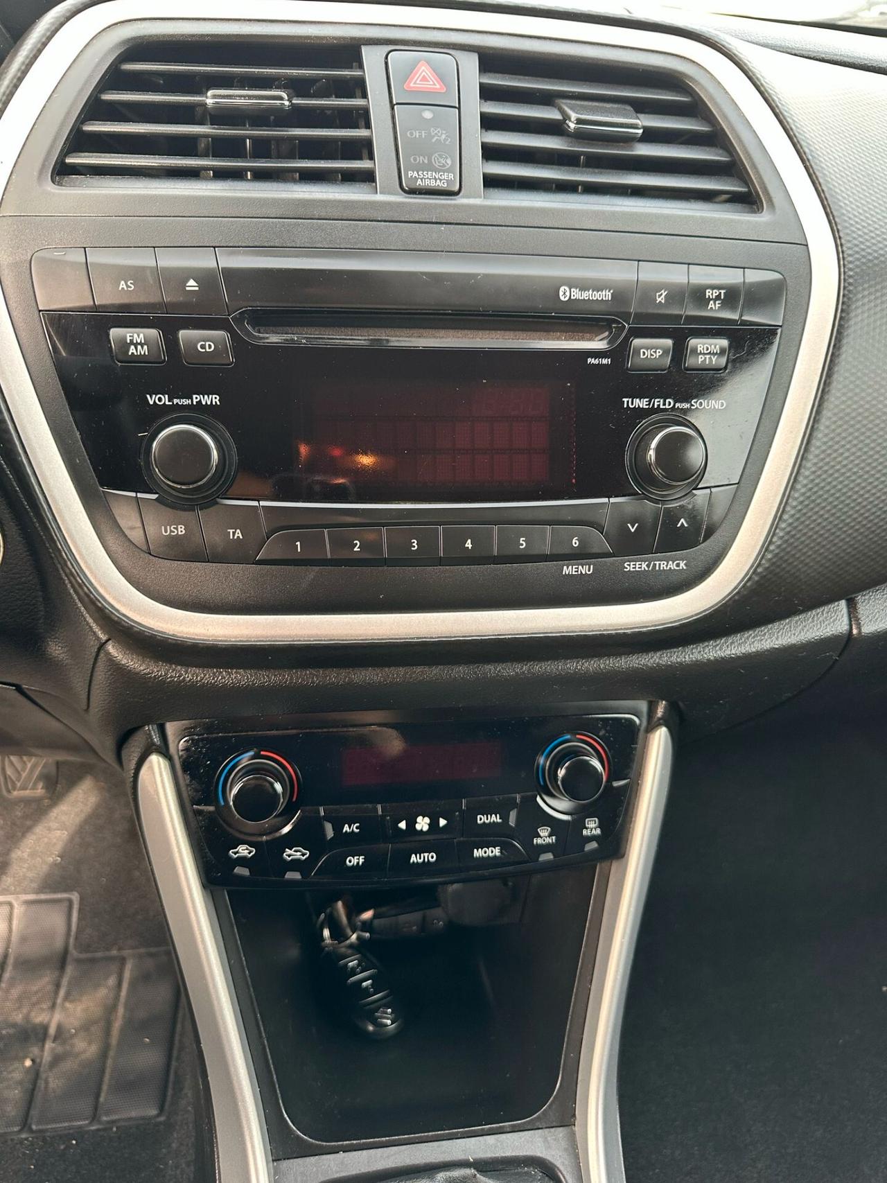 Suzuki S-Cross 1.6 DDiS Star View