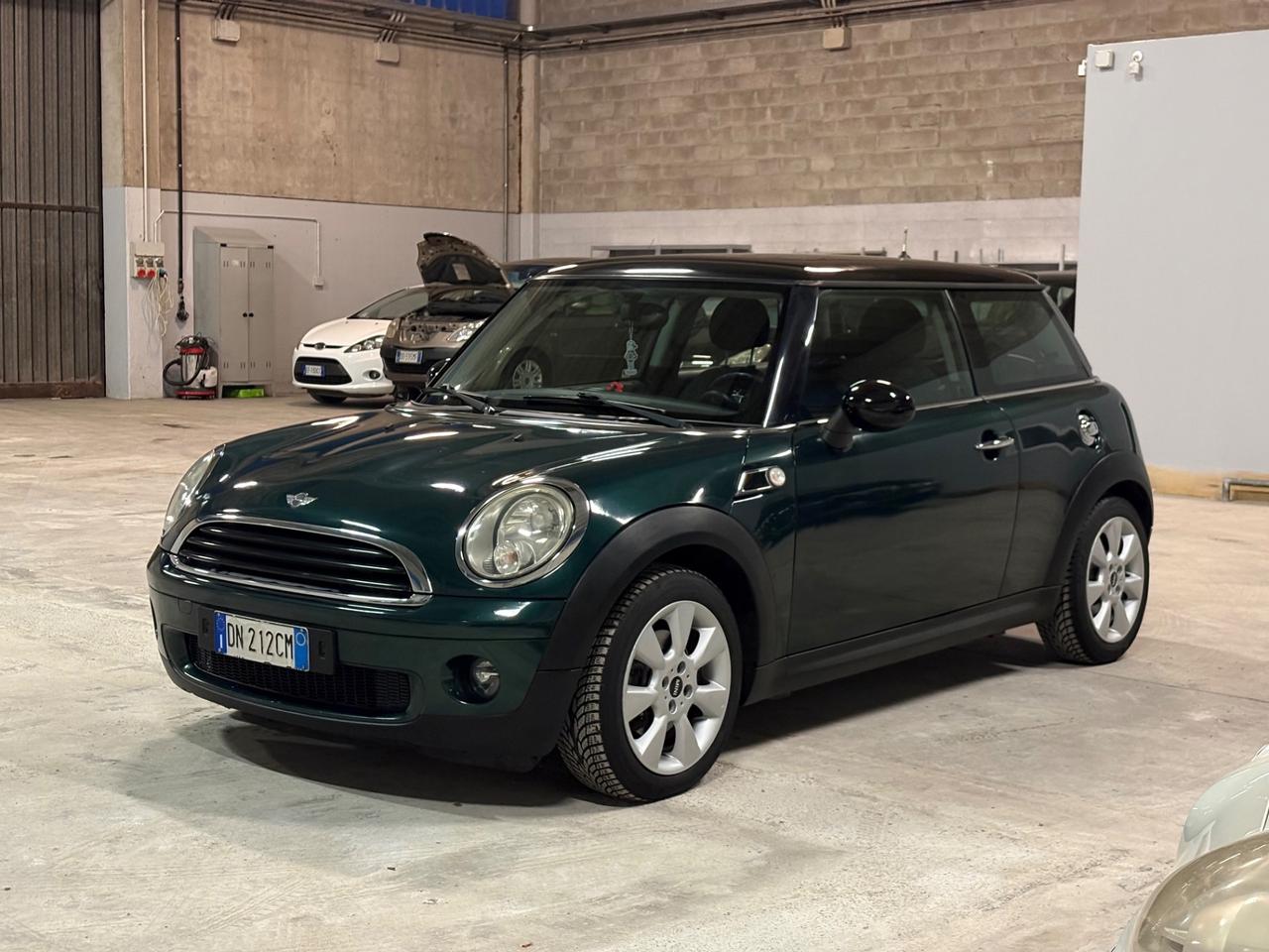 Mini 1.4 16V One Chili