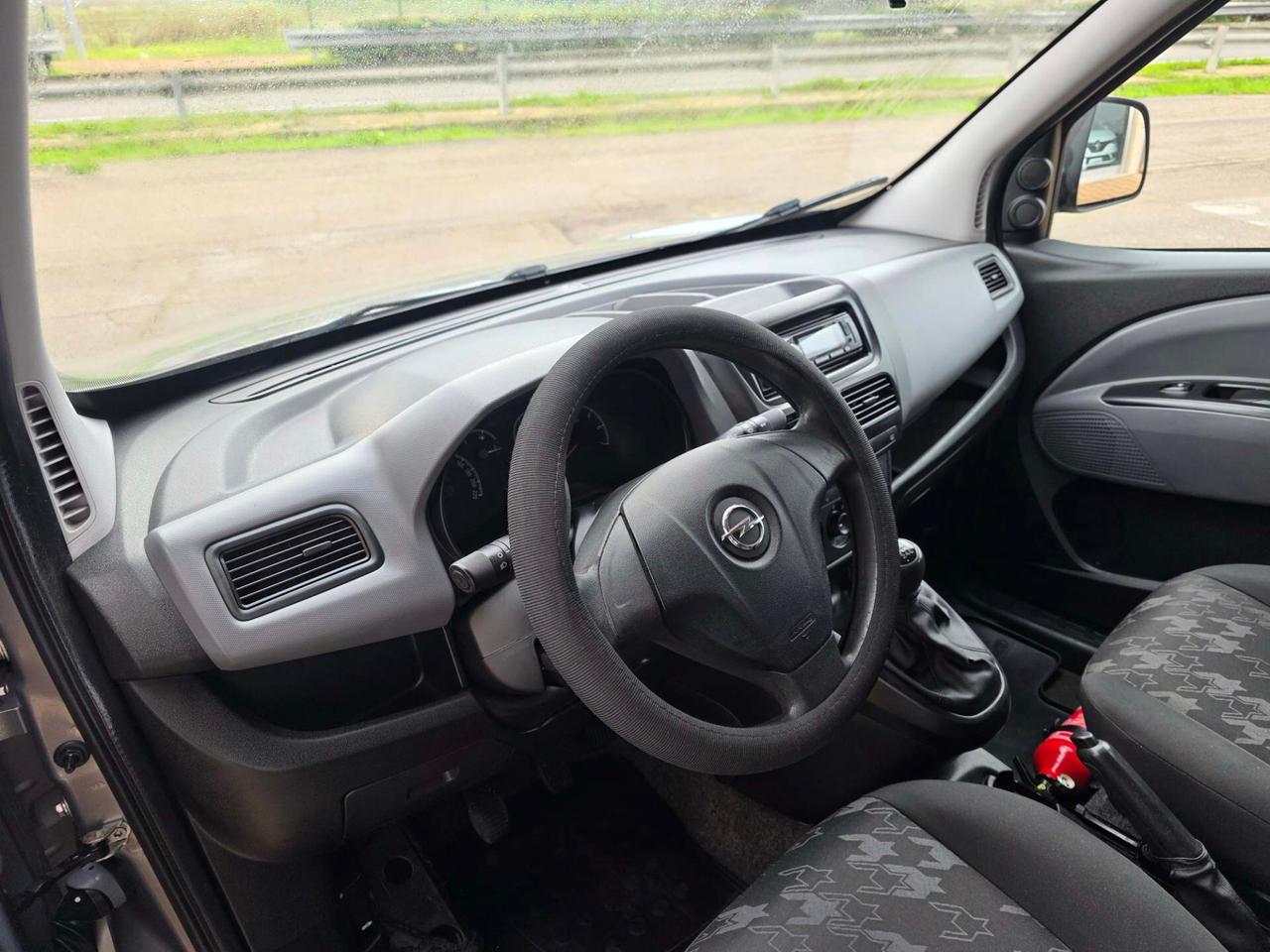 Opel Combo 1.6 CDTi 90CV Easytronic ecoFLEX Start&Stop PC-TN Blitz N1