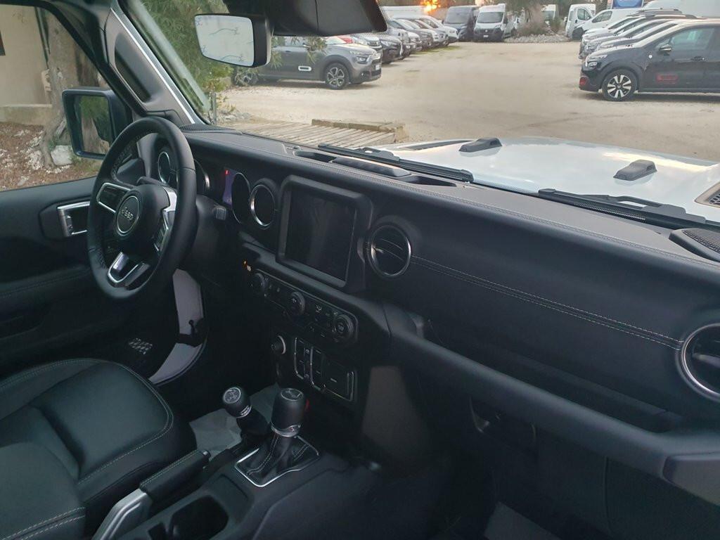 Jeep Wrangler Unlimited 2.0 PHEV 380cv ATX 4xe Sahara KM0