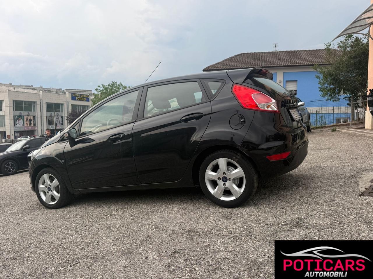Ford Fiesta 1.5 TDCi 75CV 5 porte Business