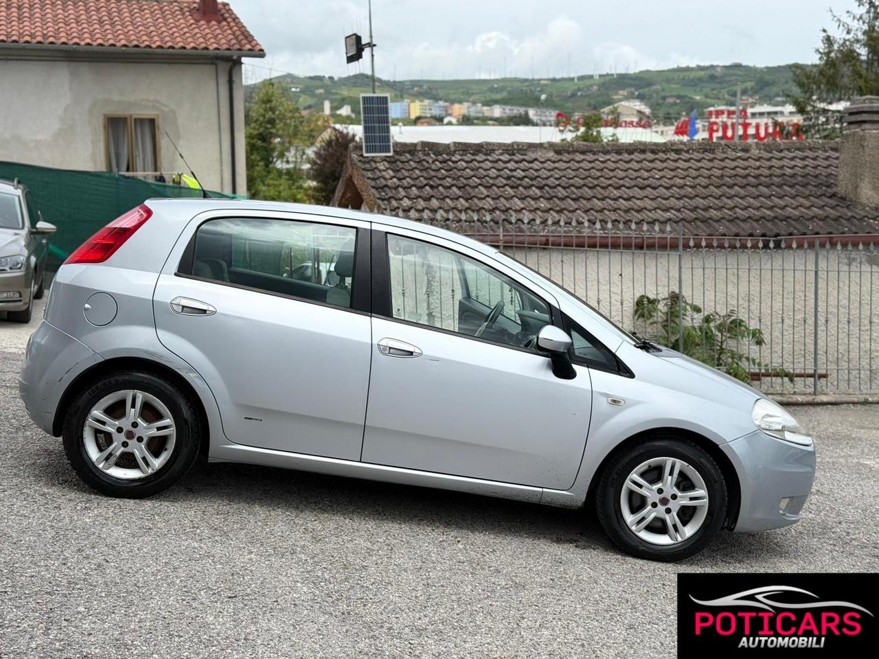 Fiat Grande Punto 1.3 MJT 90 CV 5 porte Dynamic