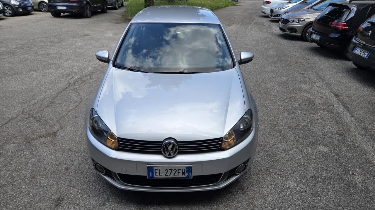 Volkswagen Golf 1.6 TDI 5p. Highline Neopatentati