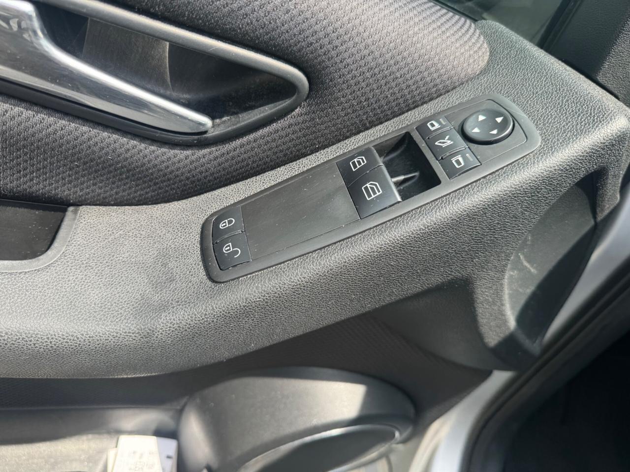 Mercedes-benz B 180 B 180 CDI Premium 2011