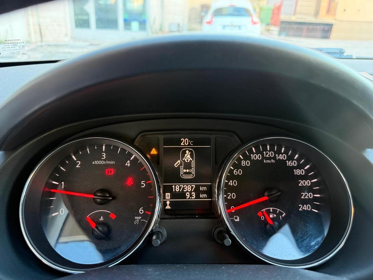 Nissan Qashqai 1.6 dCi DPF Acenta