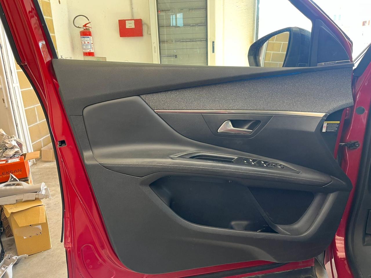 Peugeot 3008 BlueHDi 120 S&S Allure 2019