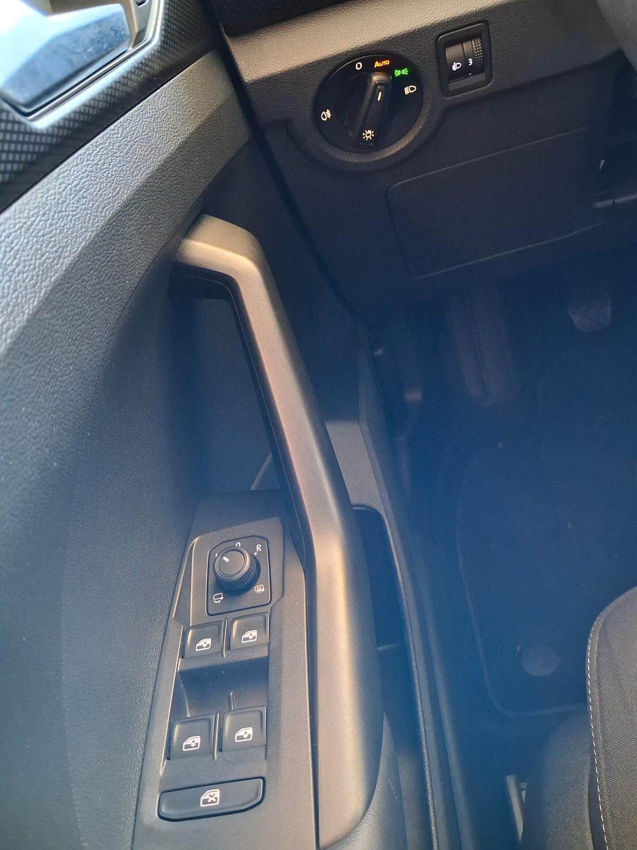 Volkswagen T-Cross 1.0 TSI Style BMT