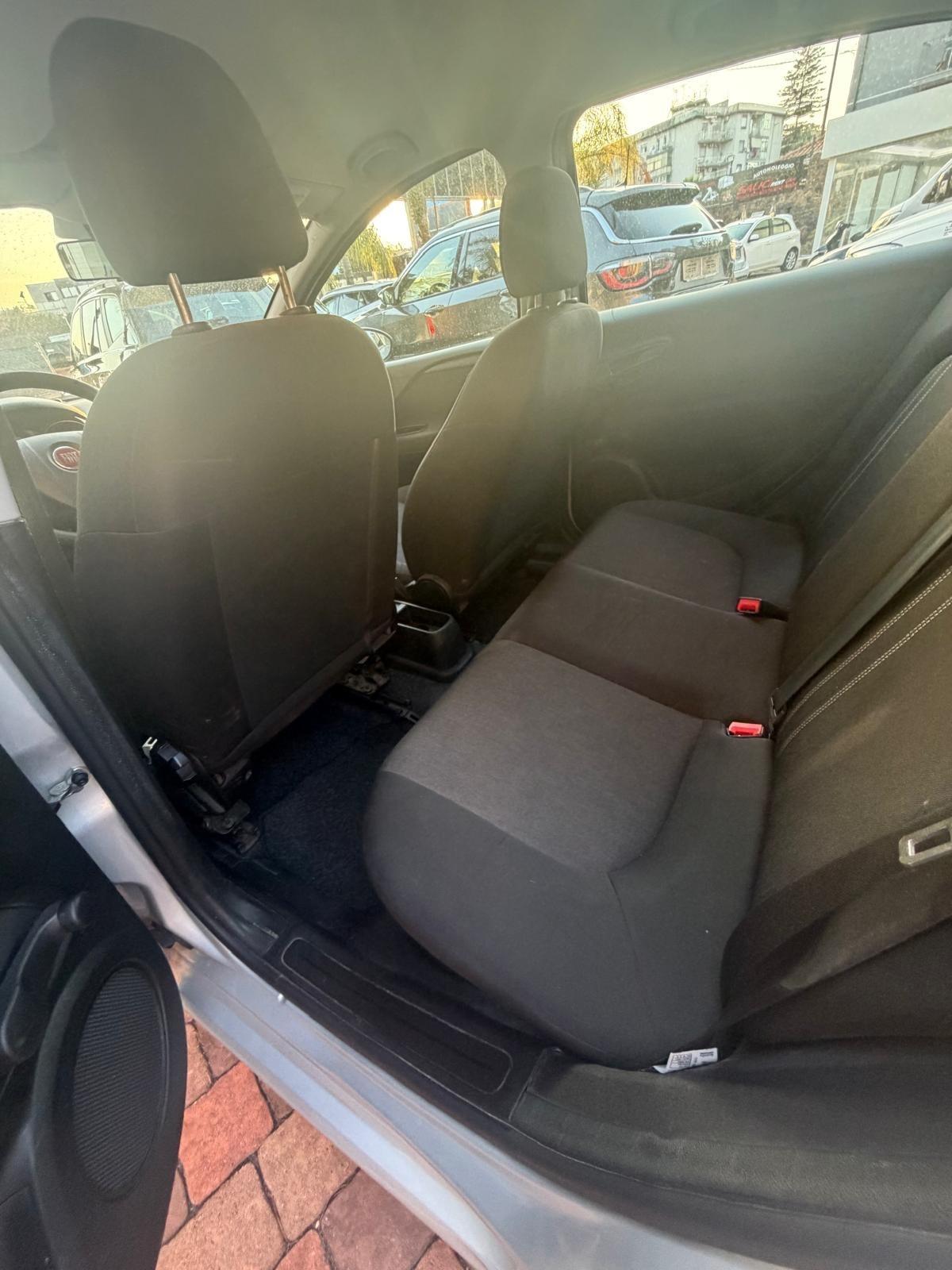 Fiat Punto 1.2 8V 5 porte Street PREZZO 4990