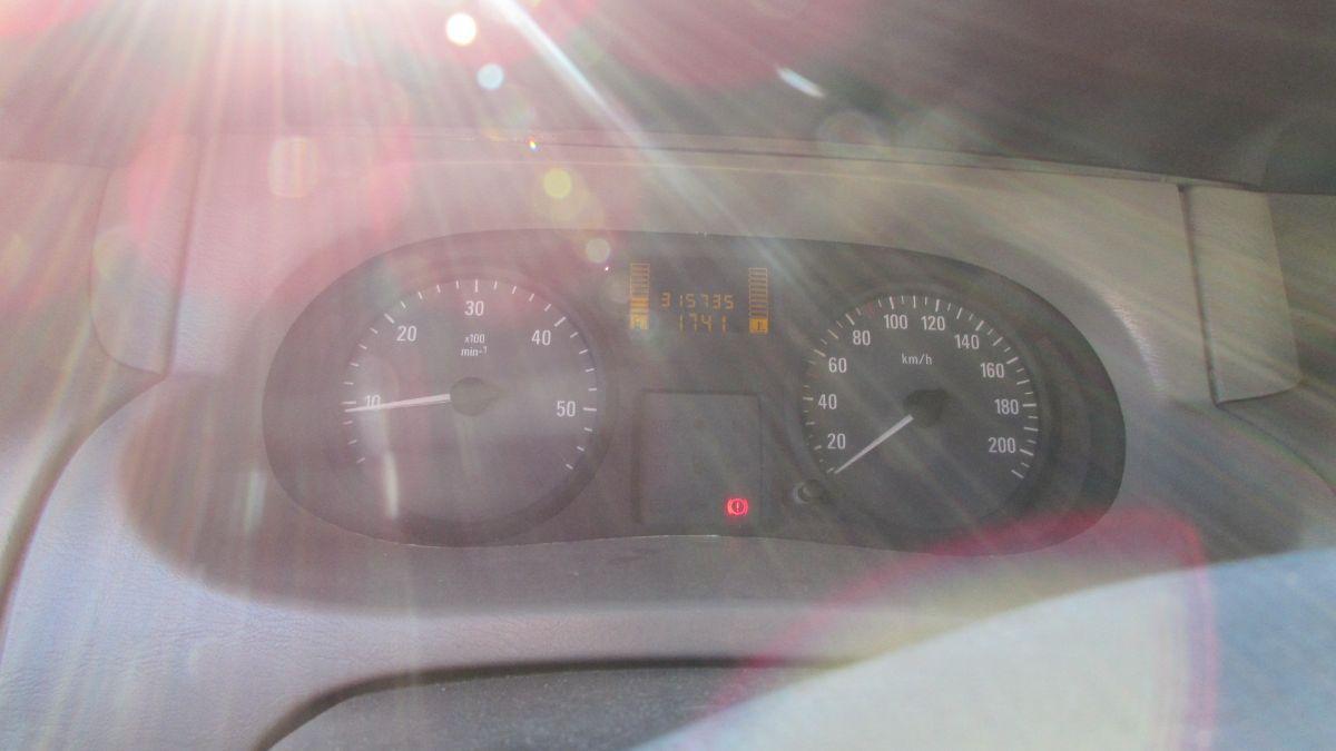 OPEL vivaro 29 2.0 cdti 120cv L1H2 vivaro 29 2.0 cdti 120cv L1H2