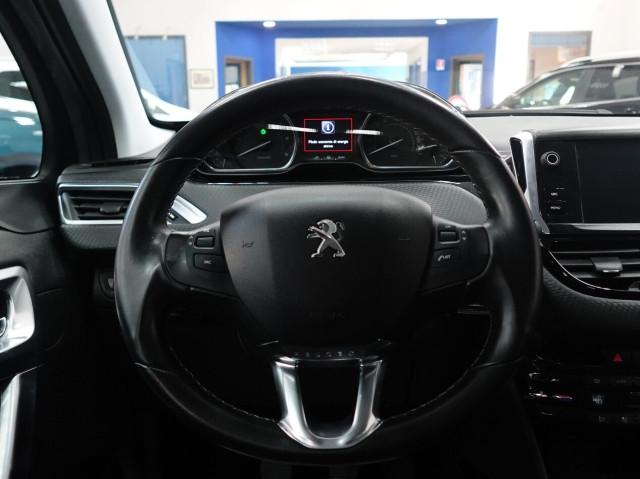 Peugeot 2008 1.5 BlueHDI 102 CV ALLURE