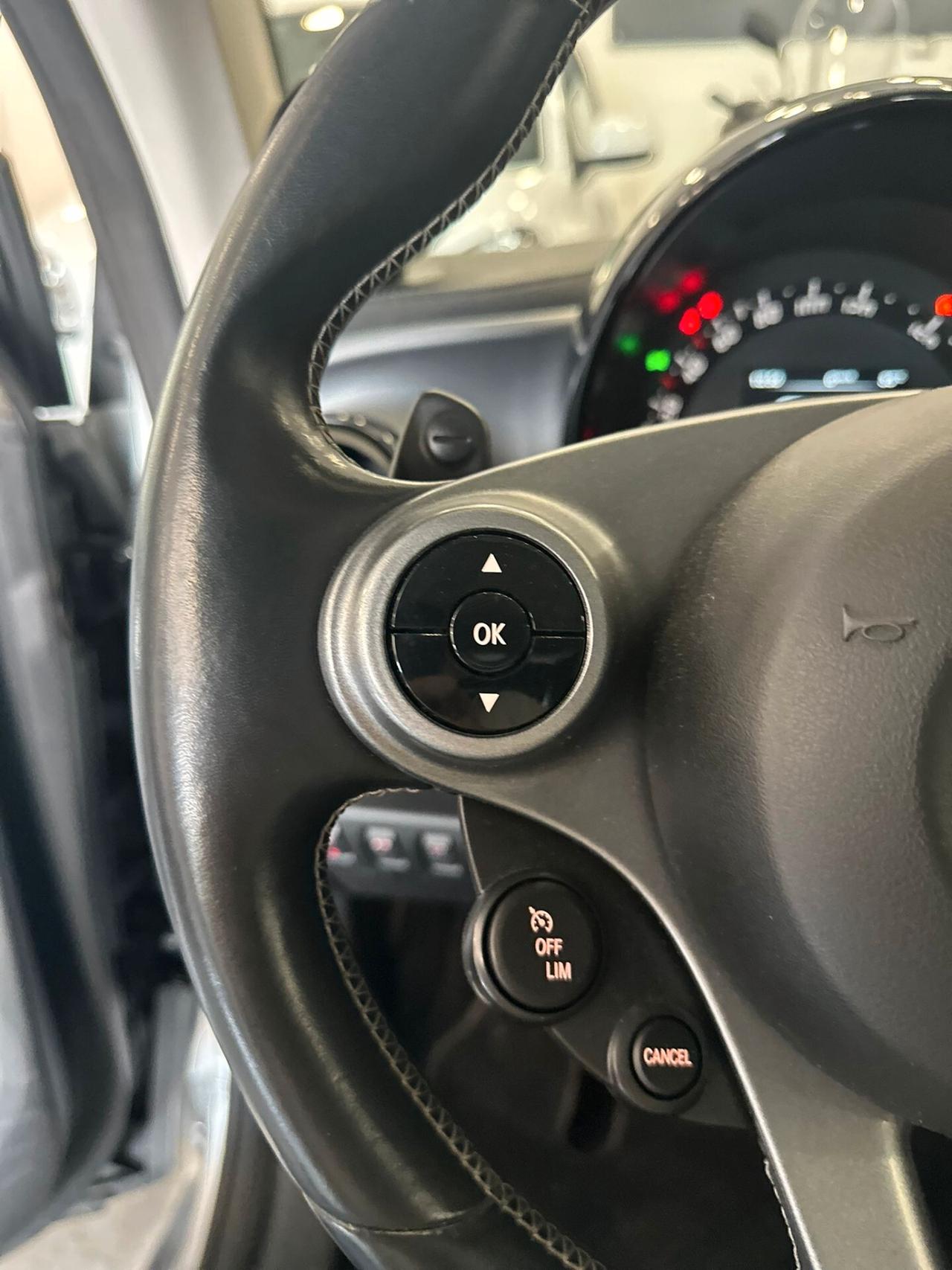 Smart ForTwo BRABUS 0.9 Turbo twinamic cabrio Xclusive