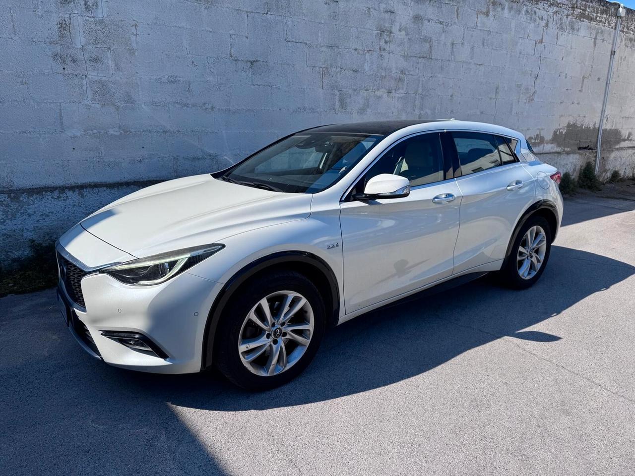 Infiniti Q30 2.2 diesel DCT AWD Luxe Tech