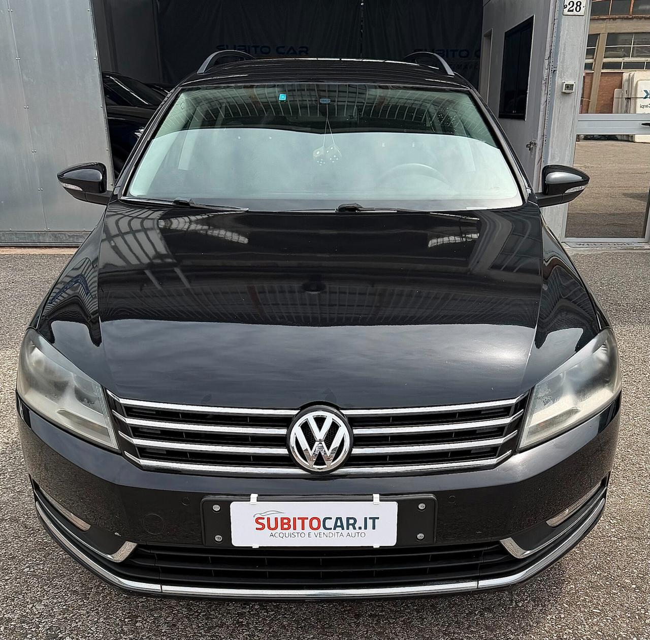 Volkswagen Passat Var. 2.0 TDI Comfortline con Gancio Traino